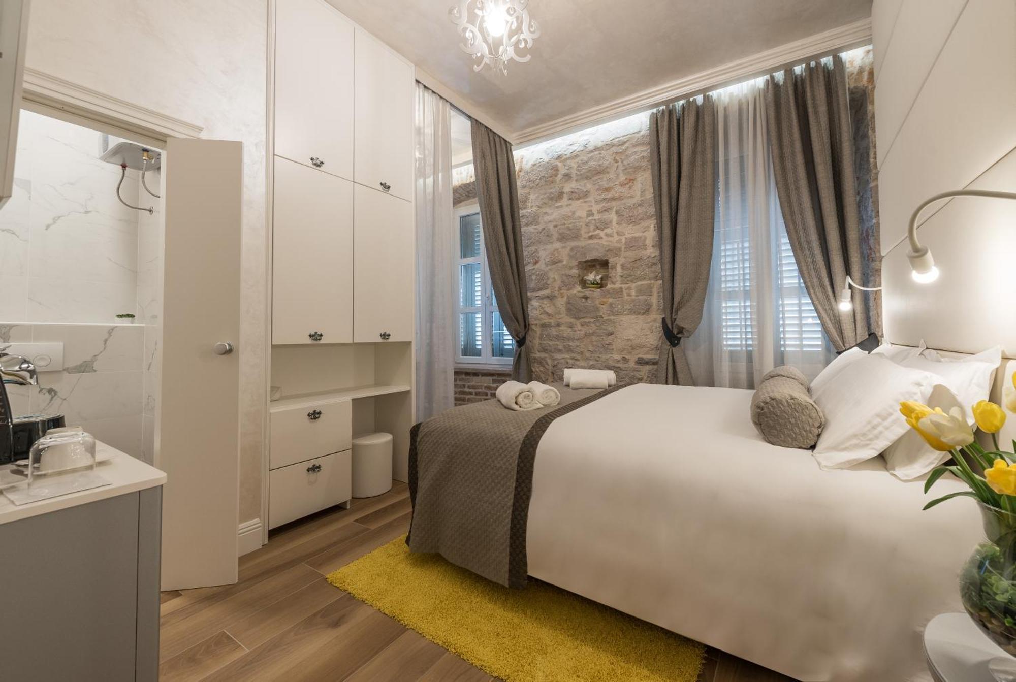 Zara Palace - Design Rooms Esterno foto