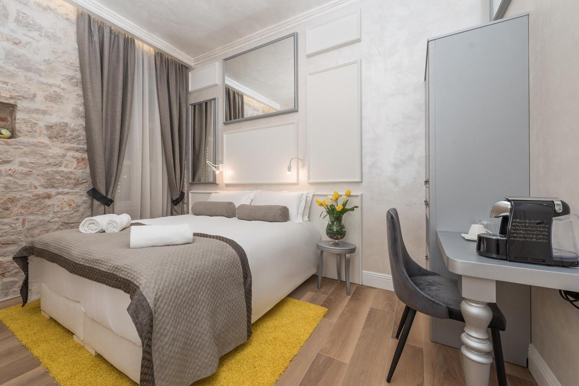 Zara Palace - Design Rooms Esterno foto