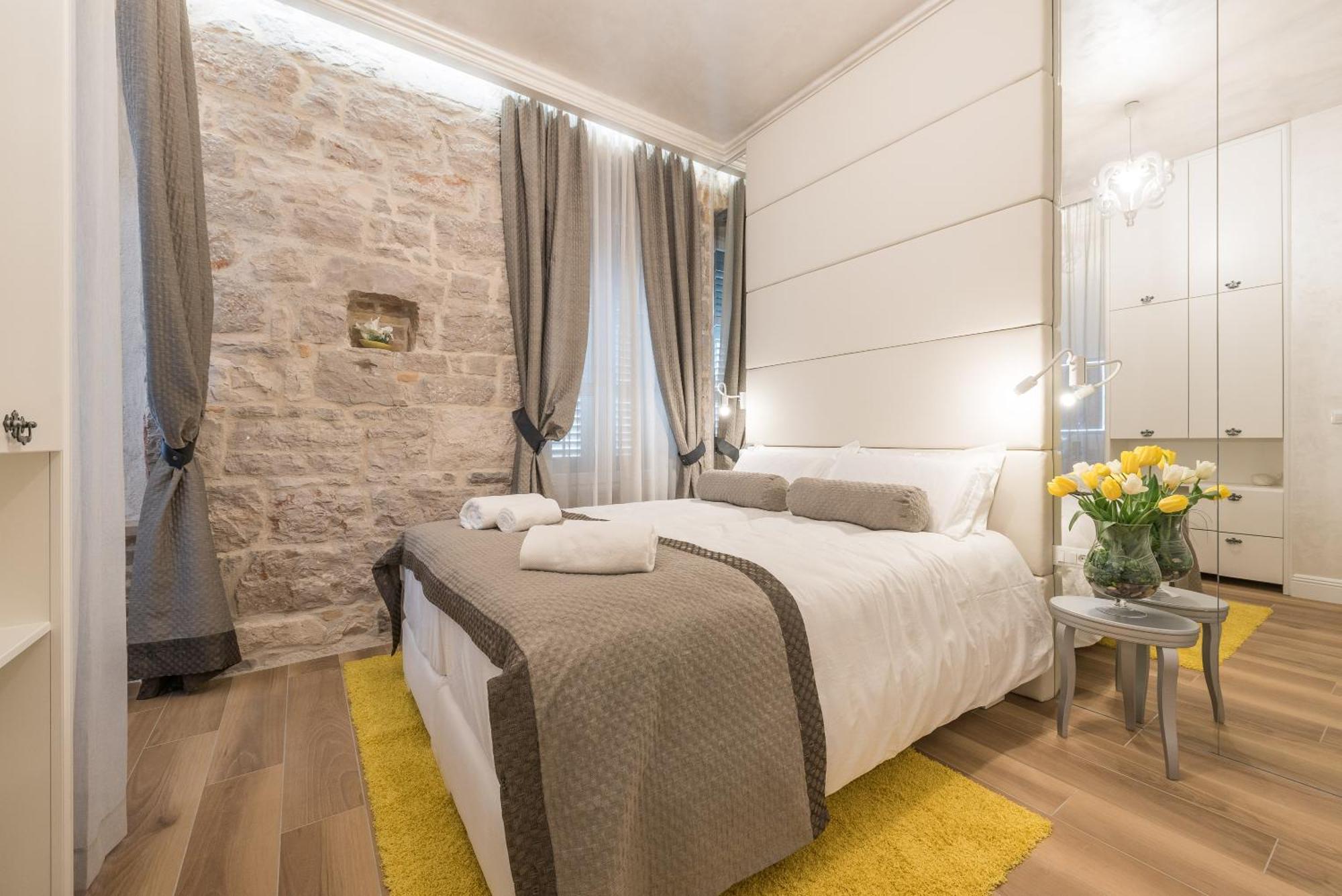 Zara Palace - Design Rooms Esterno foto