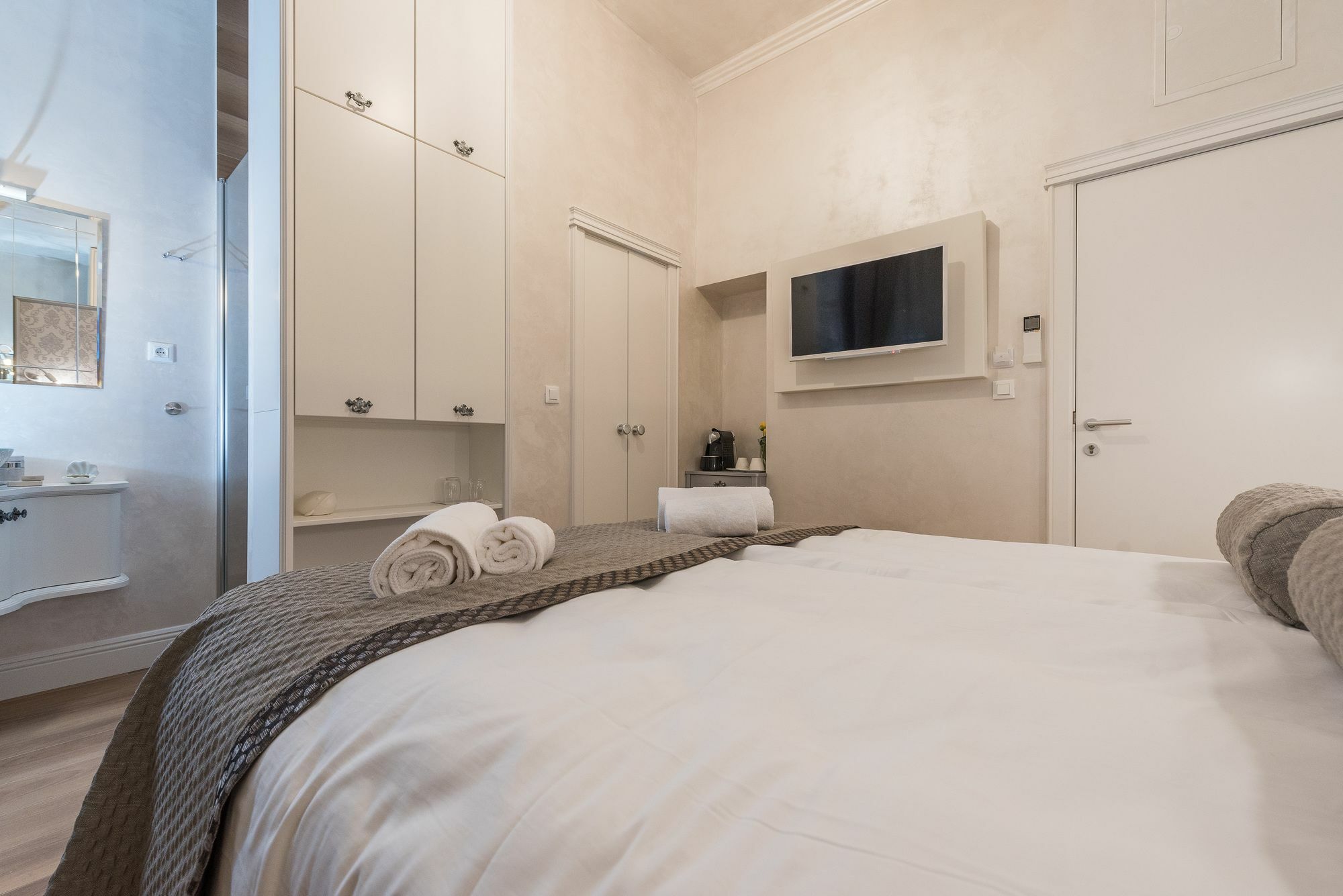 Zara Palace - Design Rooms Esterno foto
