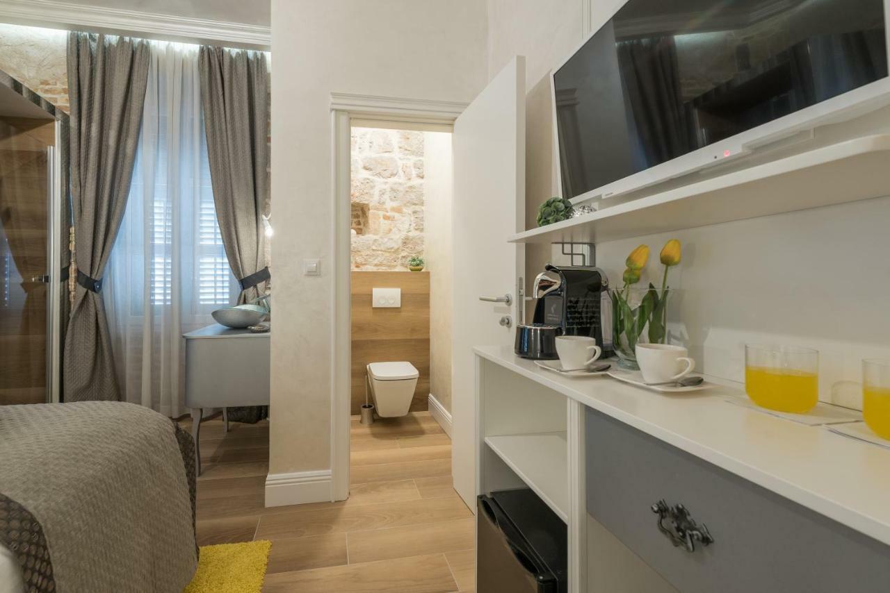 Zara Palace - Design Rooms Esterno foto